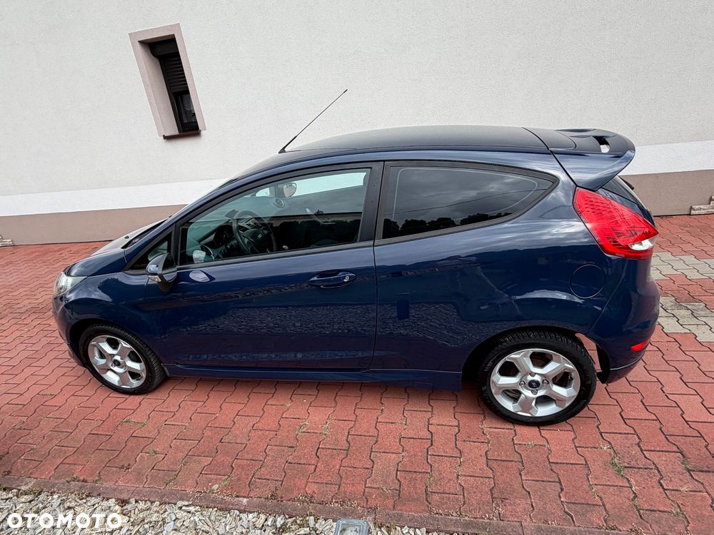 Ford Fiesta - 15