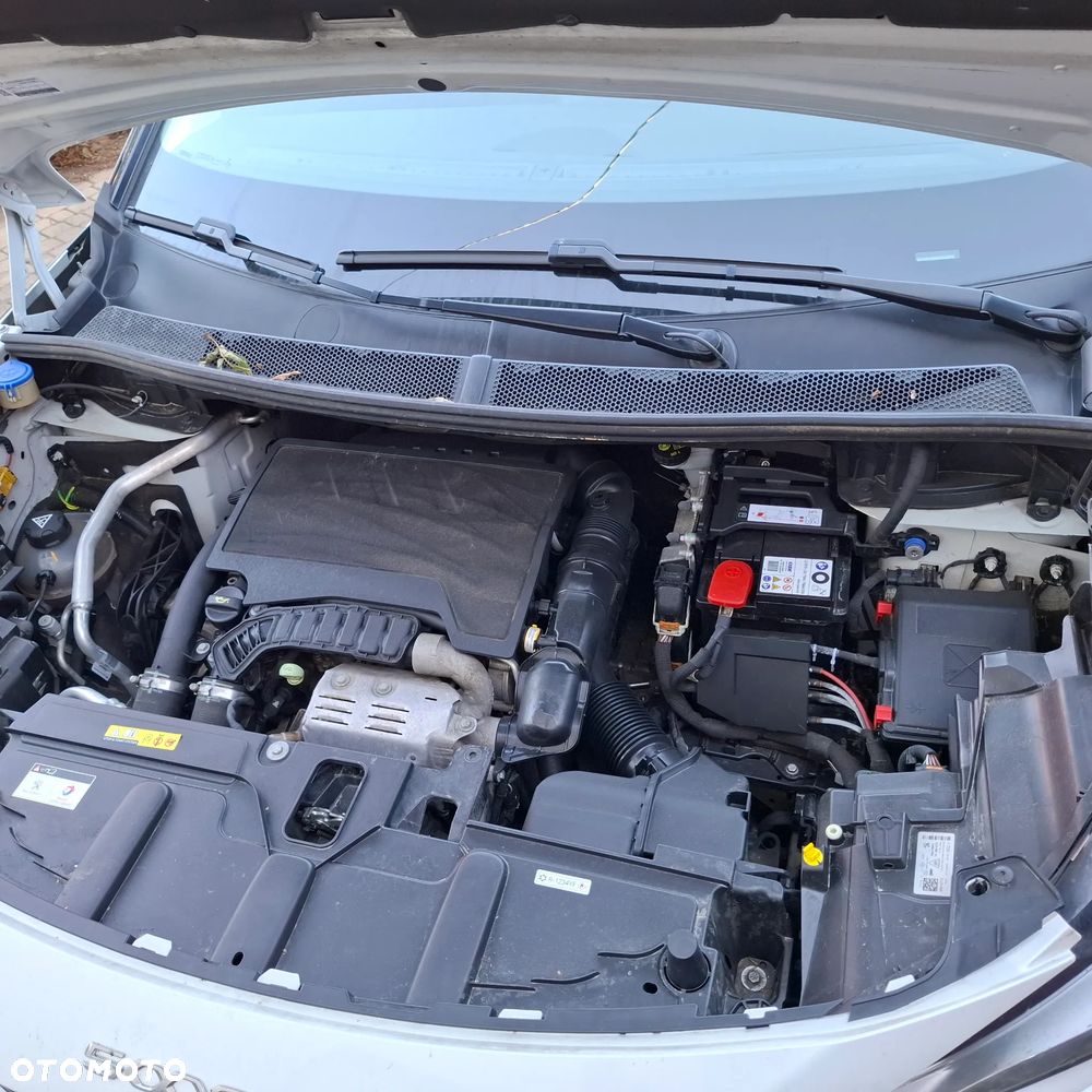 Peugeot 5008 - 13