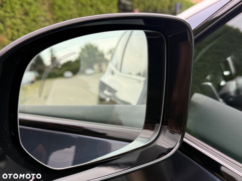 Volvo XC 60 - 21