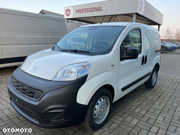 Fiat Fiorino Cargo drzwi przesuwne z obu stron