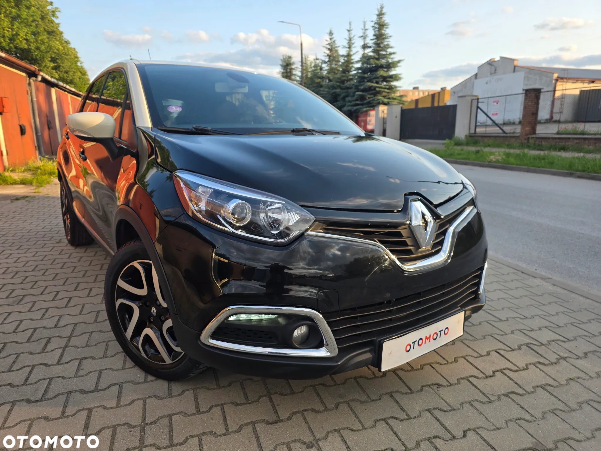Renault Captur 0.9 Energy TCe Limited - 24