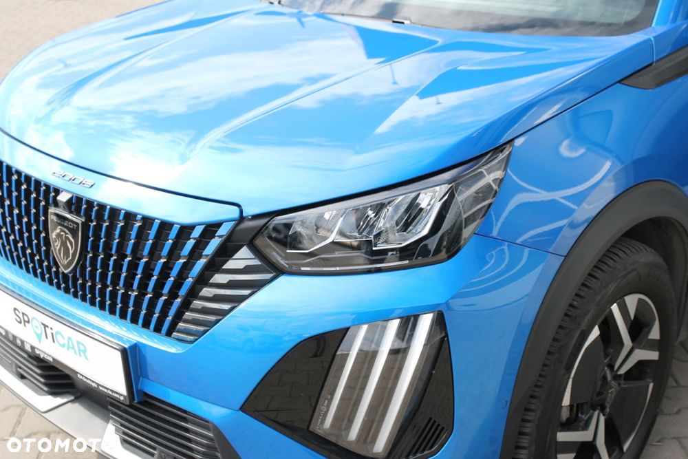 Peugeot 2008 1.2 PureTech Allure S&S EAT8 - 32