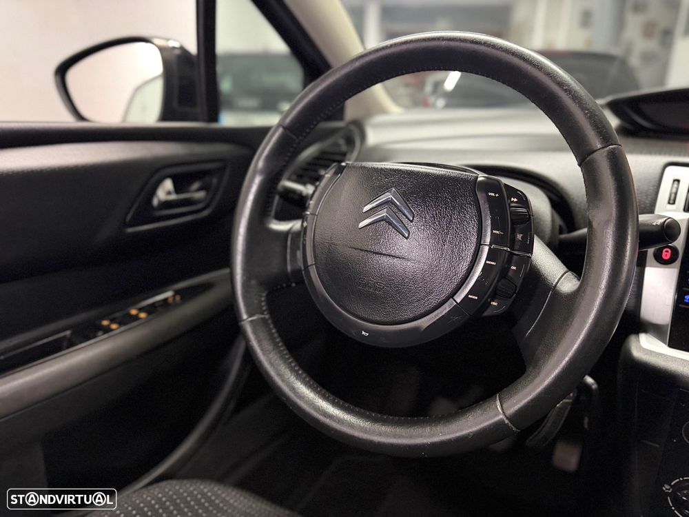 Citroën C4 1.6 HDi Exclusive - 15