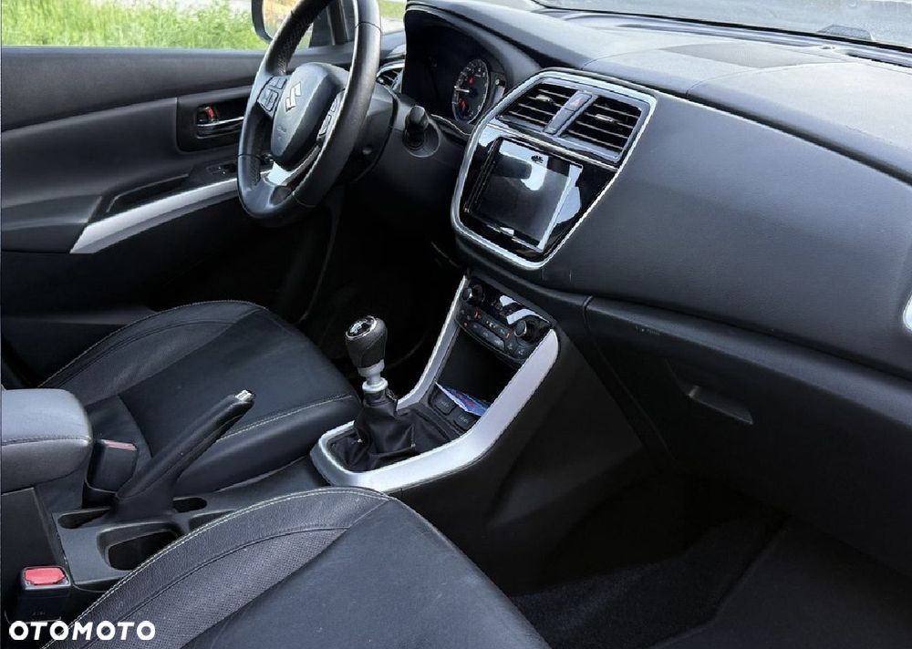 Suzuki SX4 S-Cross - 25