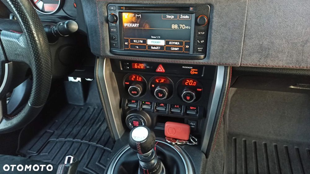Toyota GT86 2.0 Prestige - 25