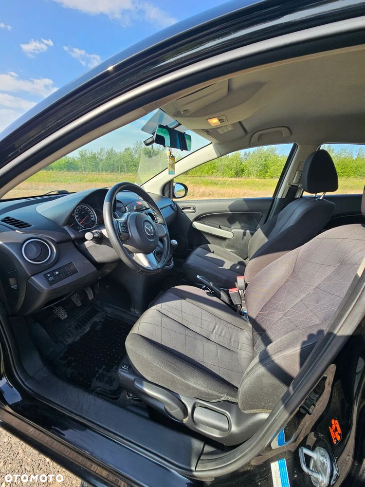 Mazda 2 1.3 Exclusive + - 10