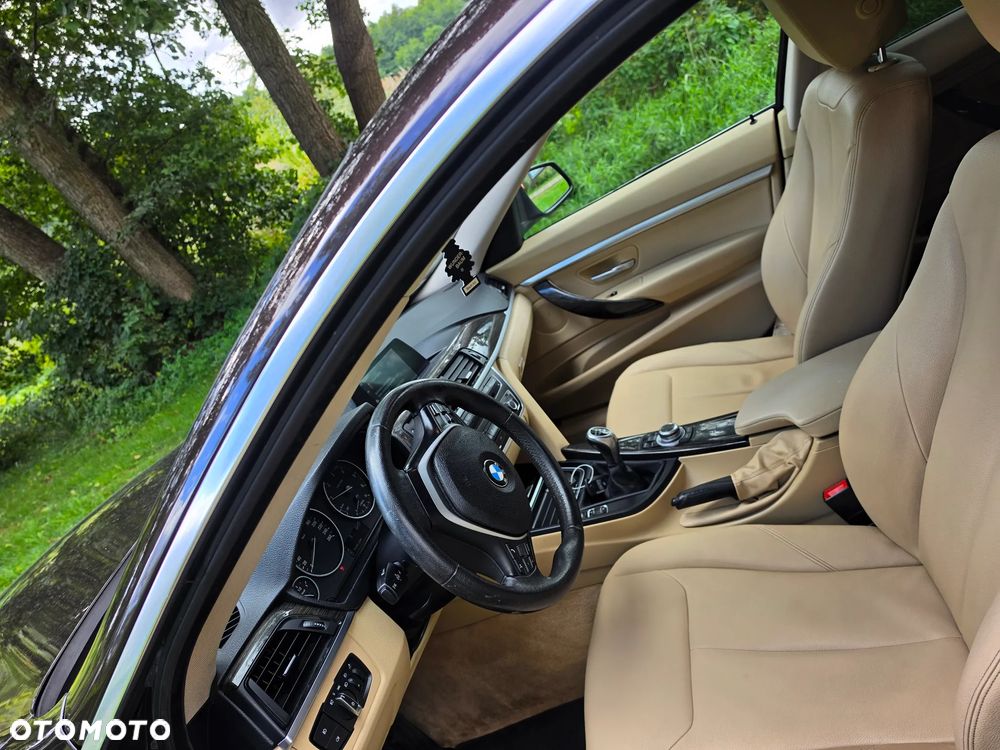 BMW Seria 3 318d DPF Edition Sport - 6