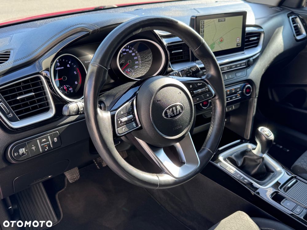 Kia Ceed 1.6 CRDi Spirit - 29