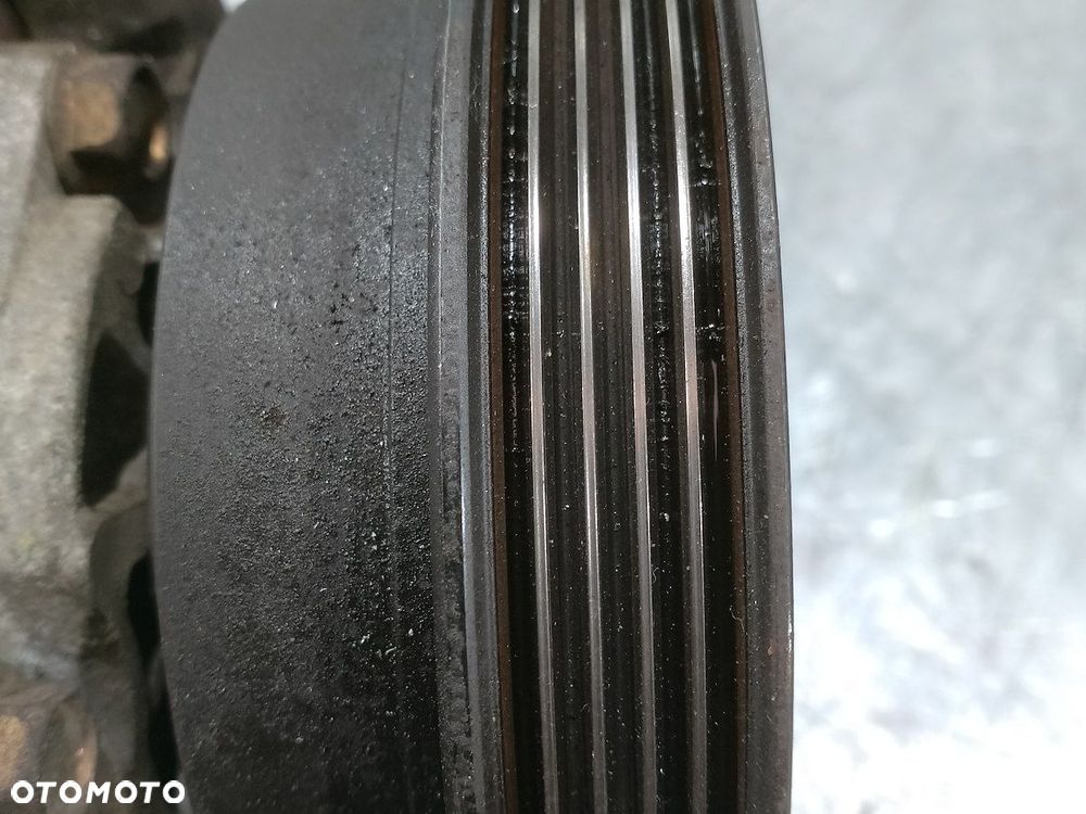POMPA, SPRĘŻARKA KLIMATYZACJI MAZDA PREMACY H12A1AA4DJ 1.8 16V - 7