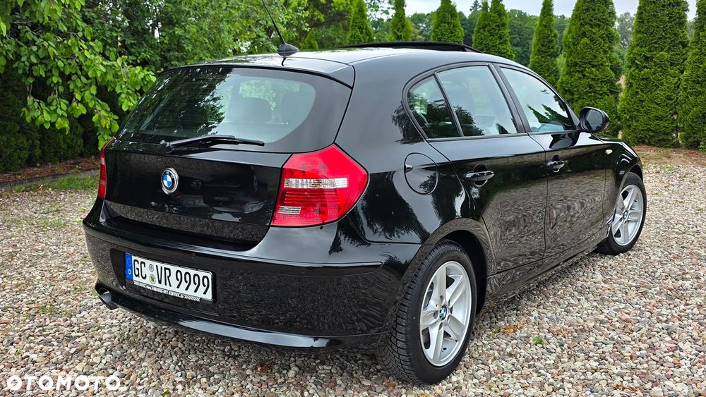 BMW Seria 1 120d DPF Edition Sport - 14