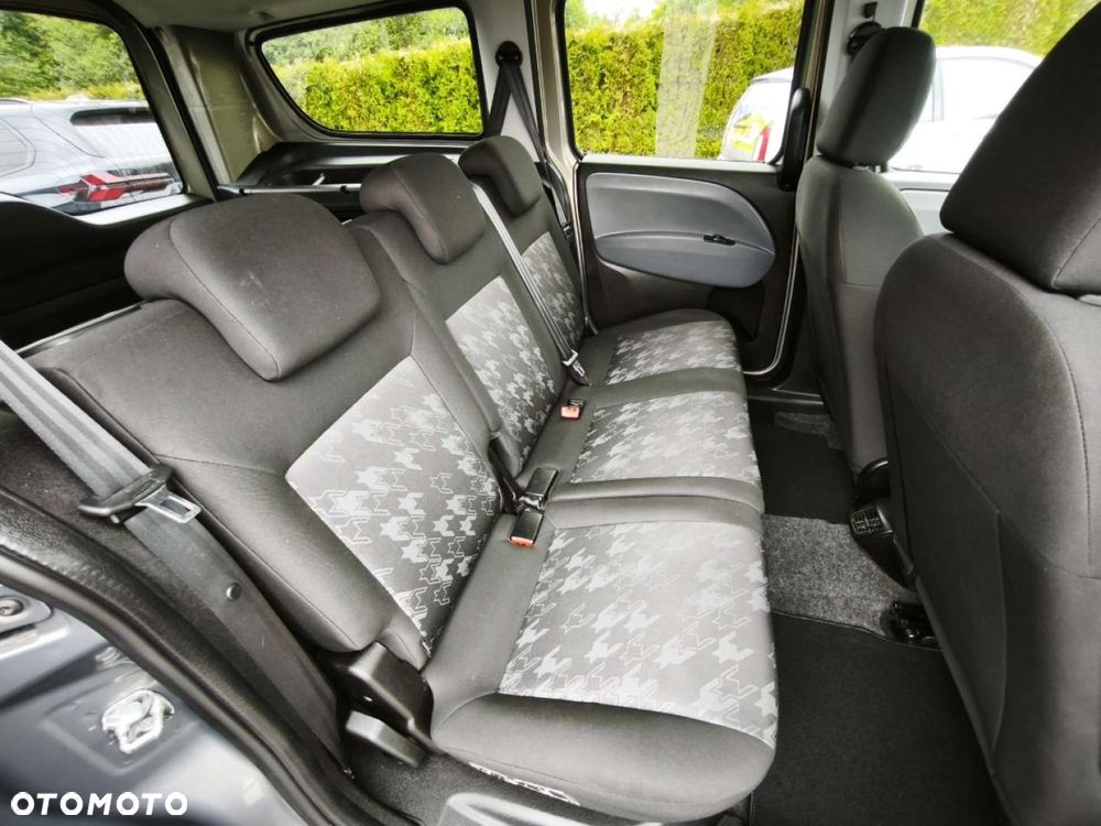 Opel Combo - 14