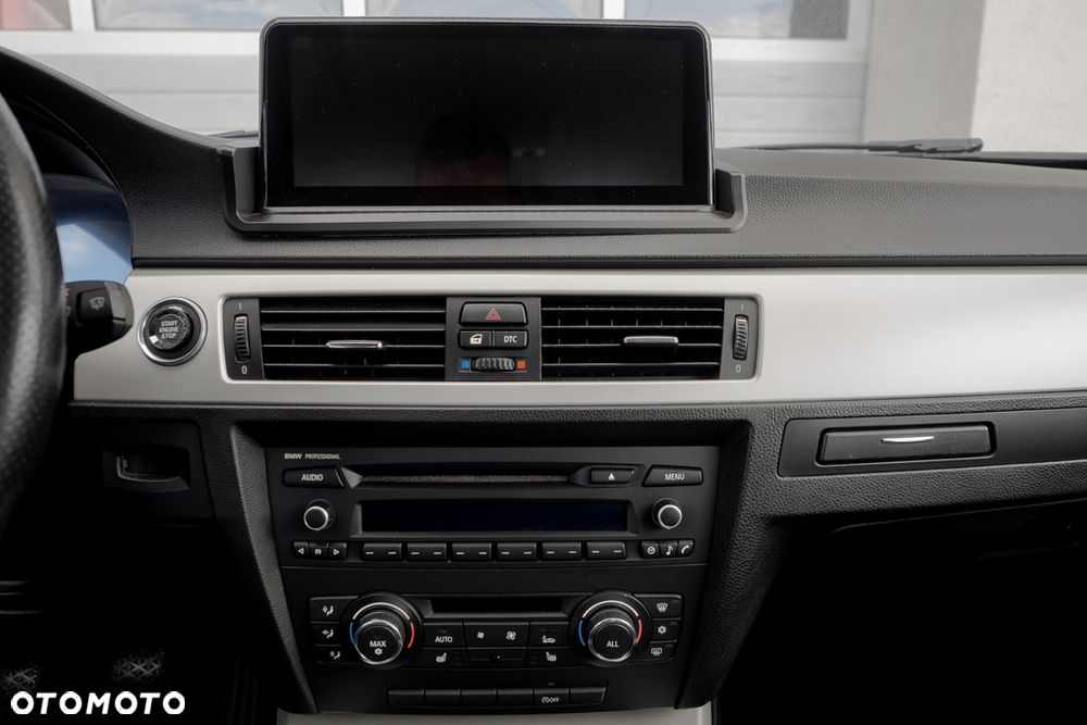BMW Seria 3 320d - 21