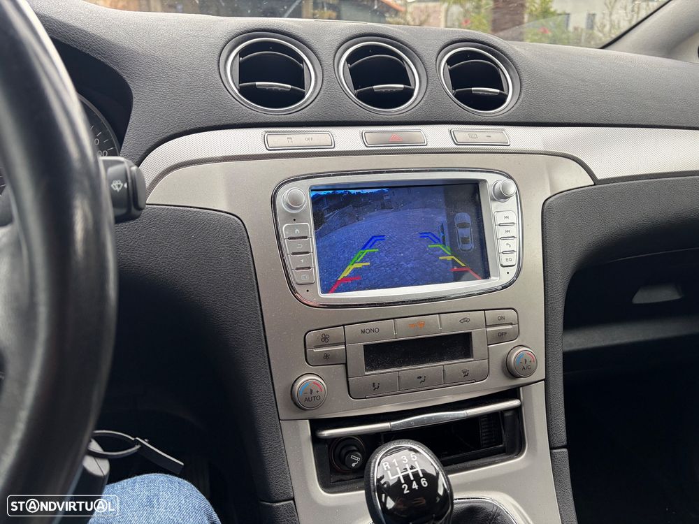 Ford S-Max 2.0 TDCi Trend 7L - 22