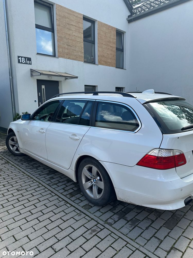BMW Seria 5 520d - 3