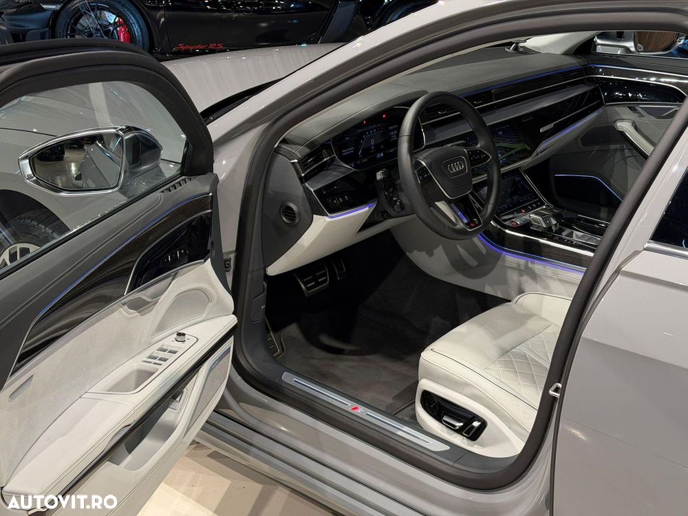 Audi S8 PI quattro Tiptronic MHEV - 28