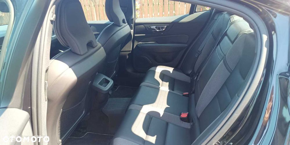 Volvo S60 - 3