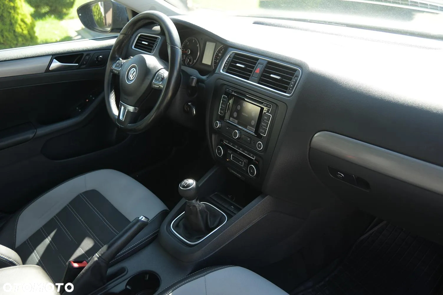 Volkswagen Jetta - 21