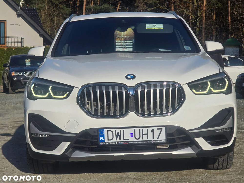 BMW X1 xDrive25i GPF xLine - 4