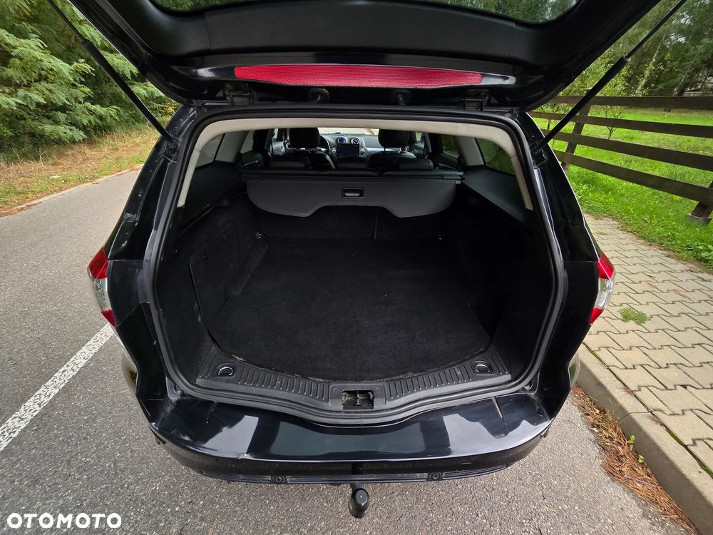 Ford Mondeo 2.0 TDCi Platinium X Plus (Titanium) - 24
