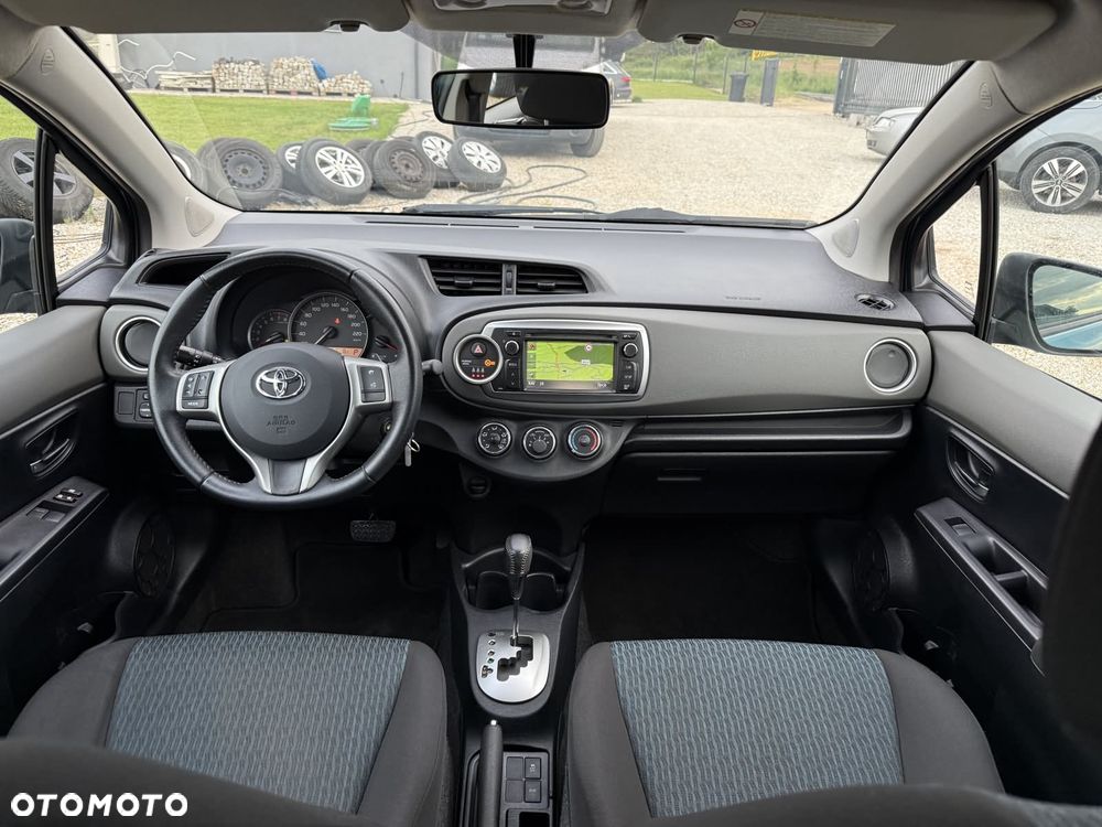 Toyota Yaris - 21
