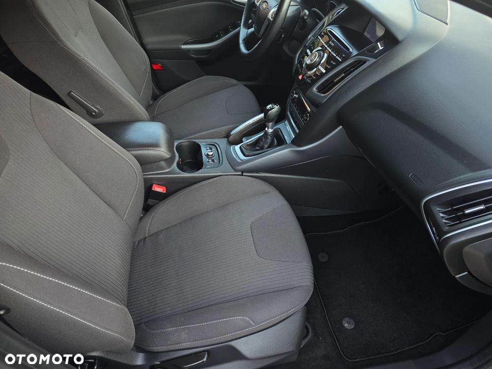 Ford Focus 1.6 EcoBoost Start-Stopp-System Titanium - 29