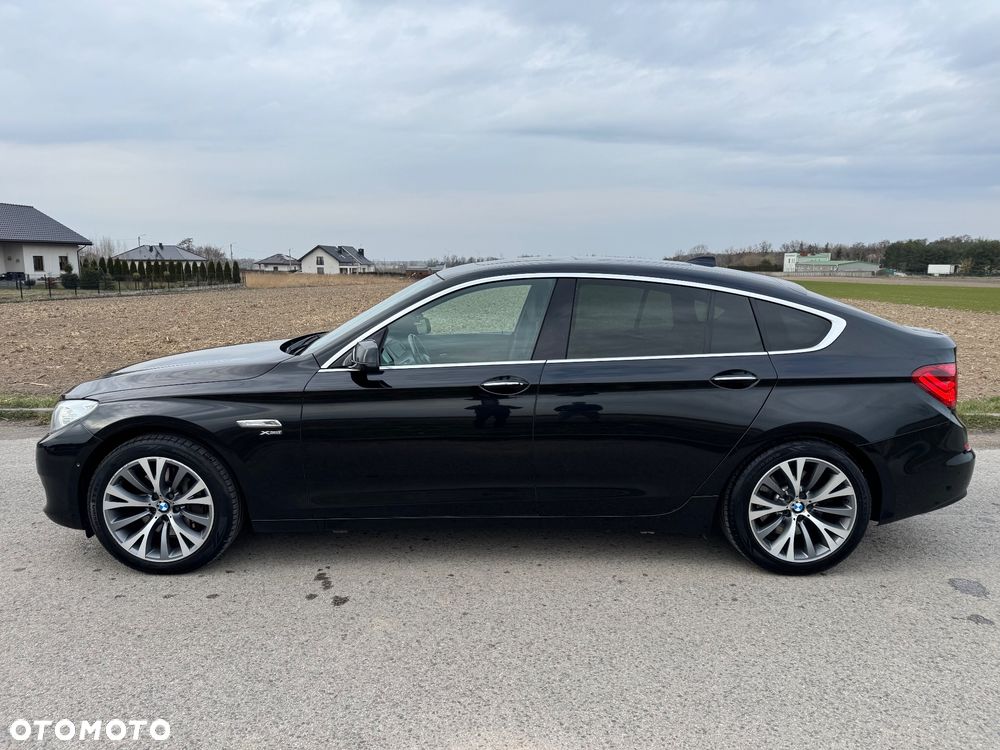 BMW 5GT - 4
