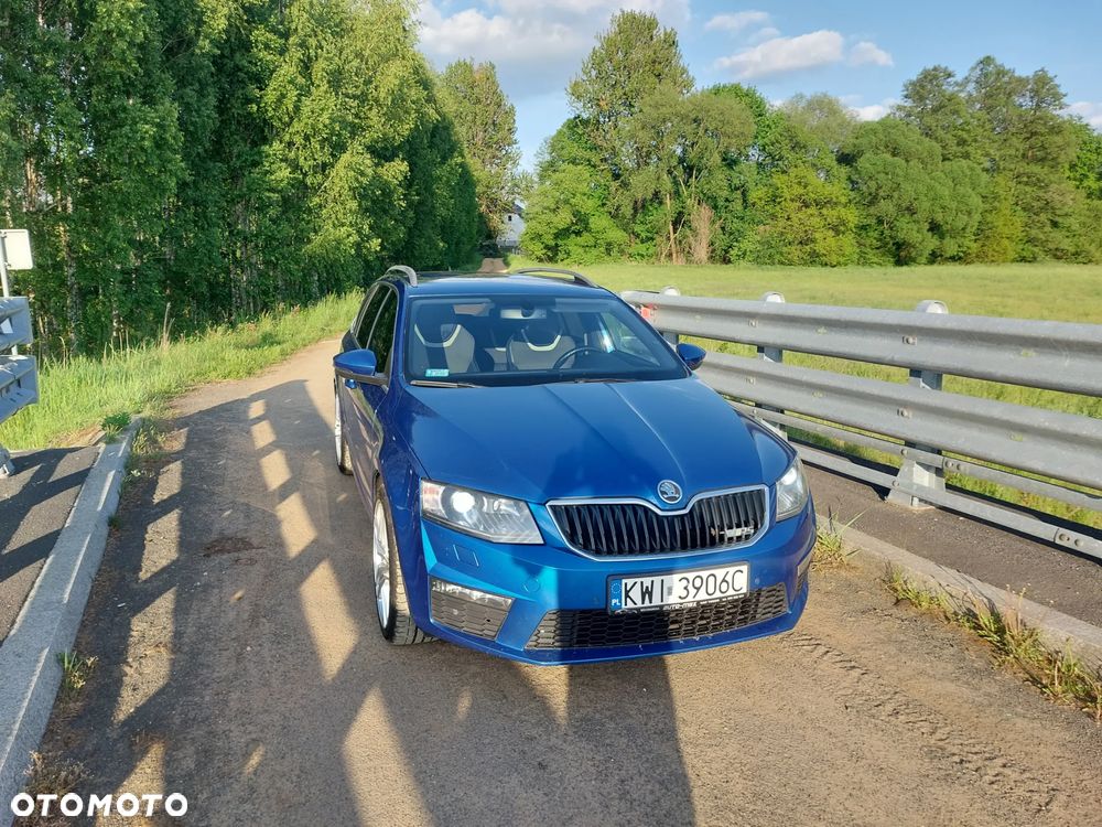 Skoda Octavia 2.0 TDI RS DSG - 6