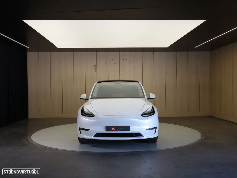 Tesla Model Y Long Range Dual Motor AWD - 9