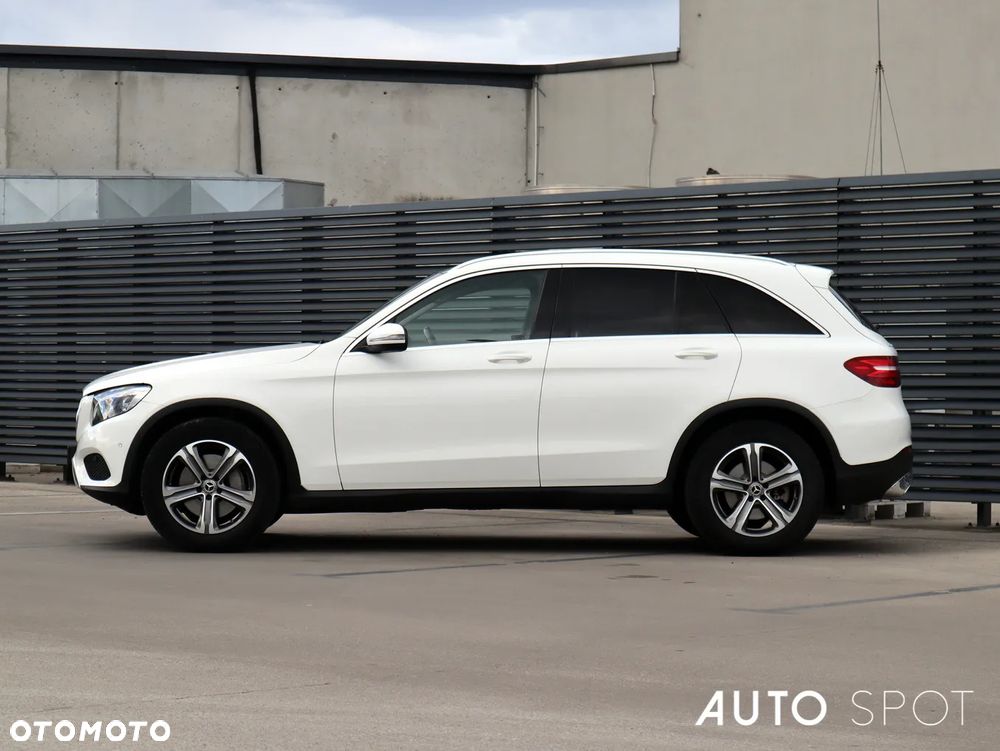 Mercedes-Benz GLC 220 d 4-Matic - 2