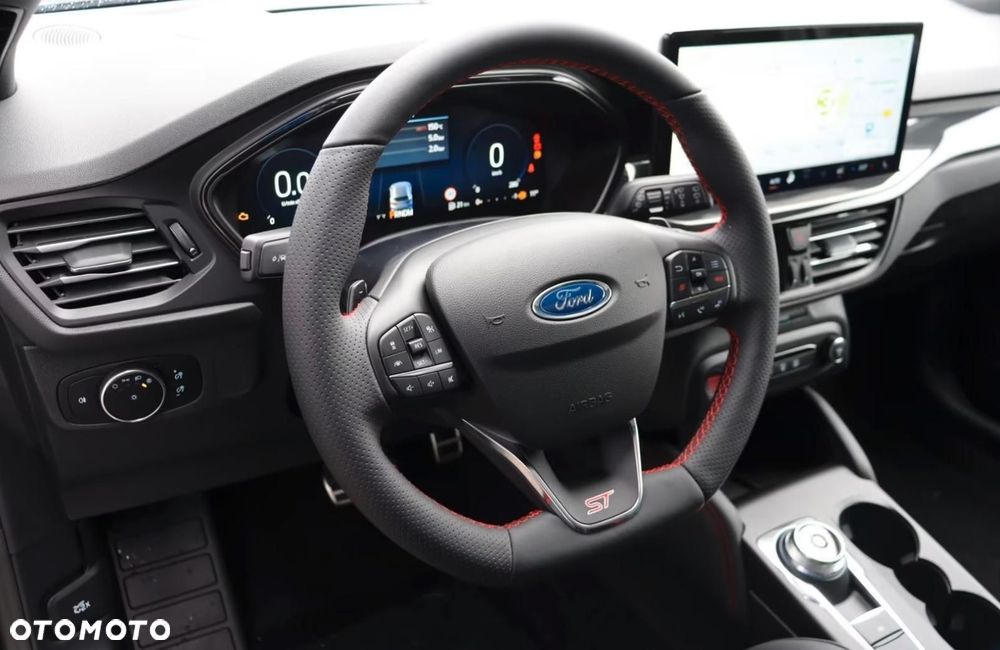 Ford Focus 2.3 EcoBoost ST X - 6