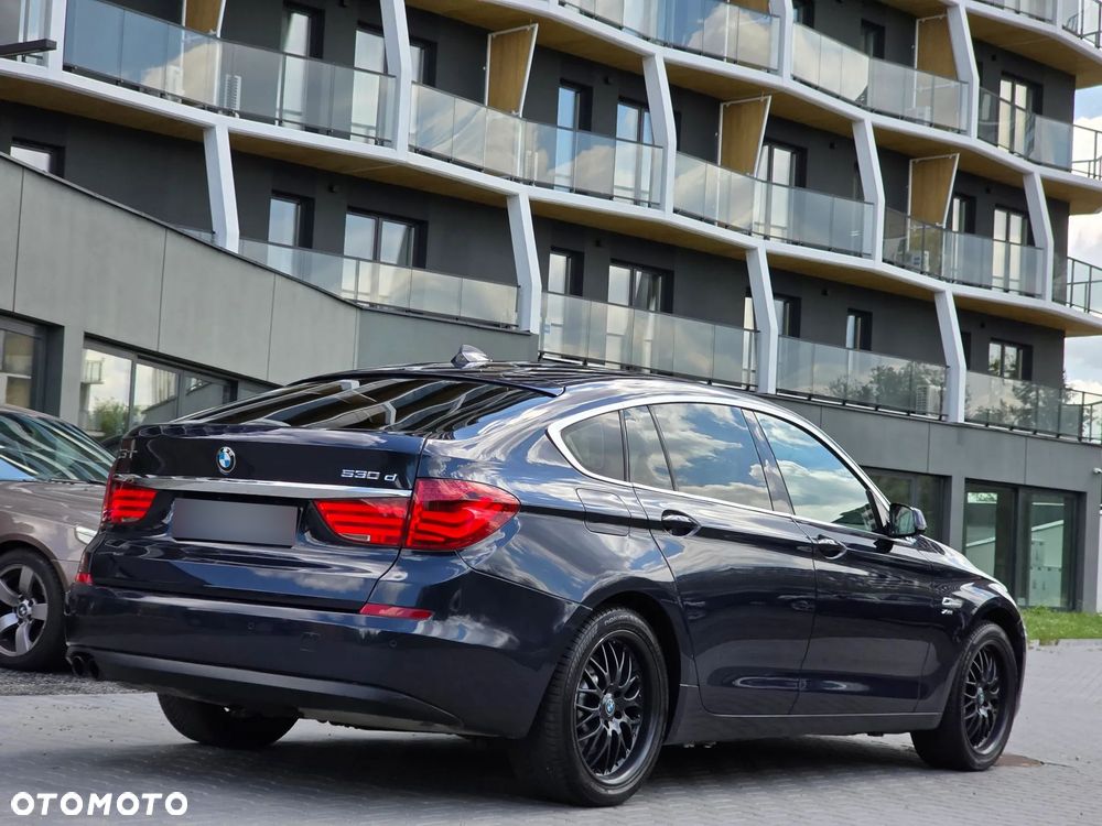 BMW 5GT 530d - 6
