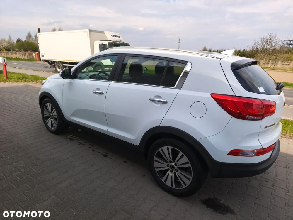Kia Sportage 1.7 CRDI Business Line M 2WD - 11