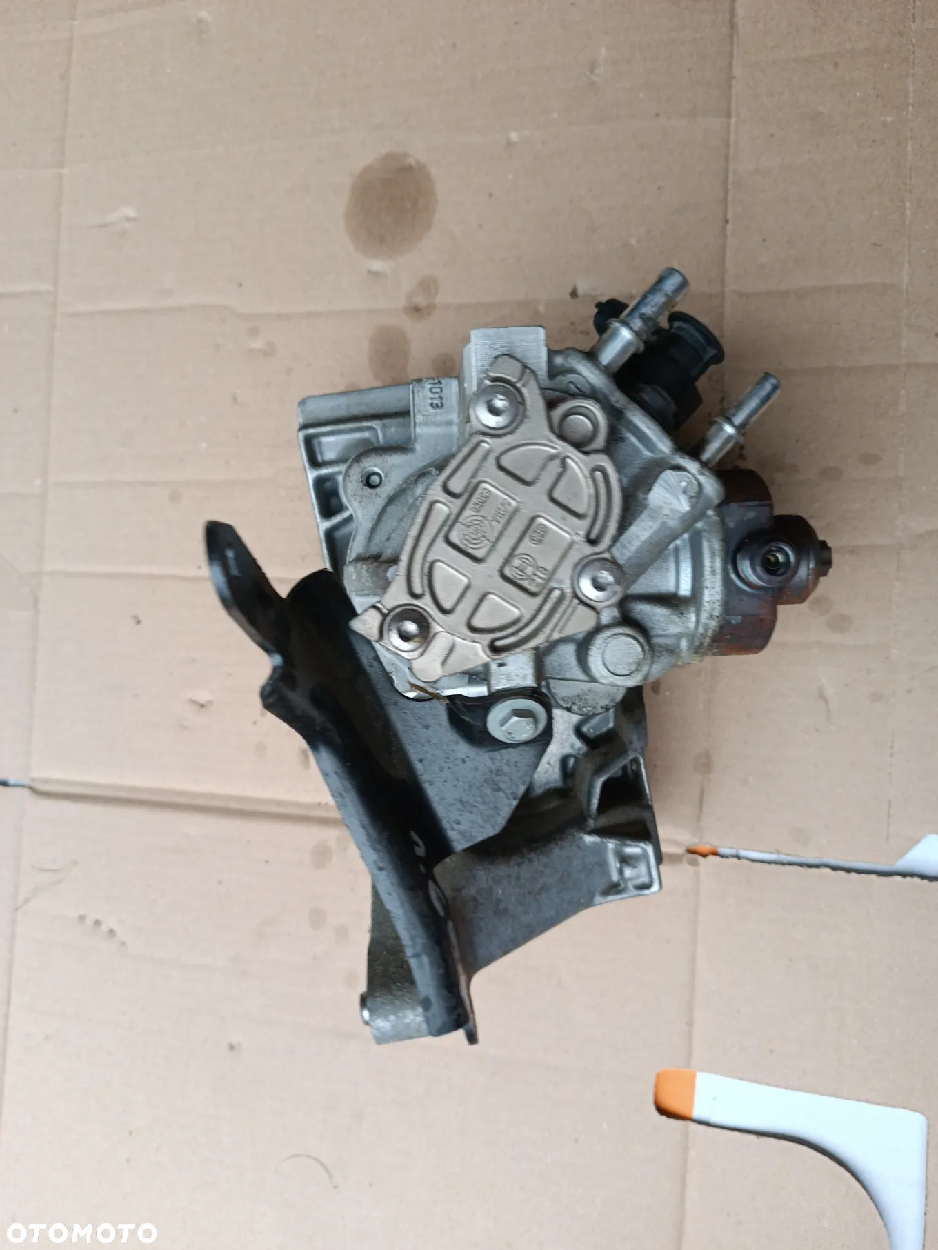 POMPA WTRYSKOWA 9688499680 PEUGEOT 1.6 EHDI - 4