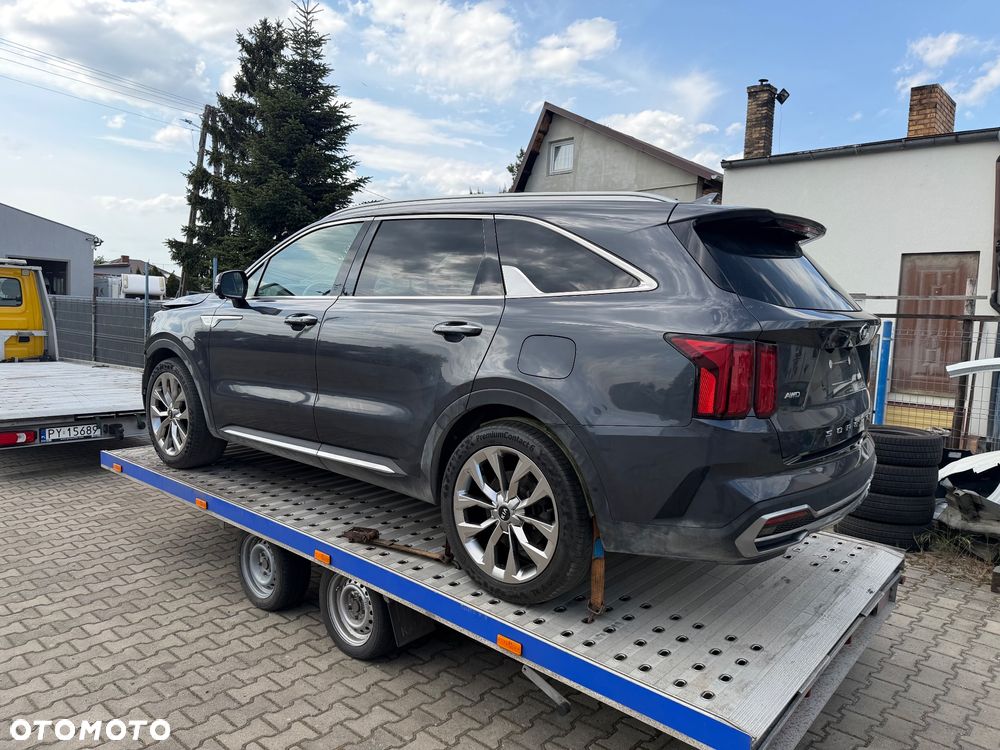 Kia Sorento 2.2 CRDi DCT8 AWD Platinum - 3