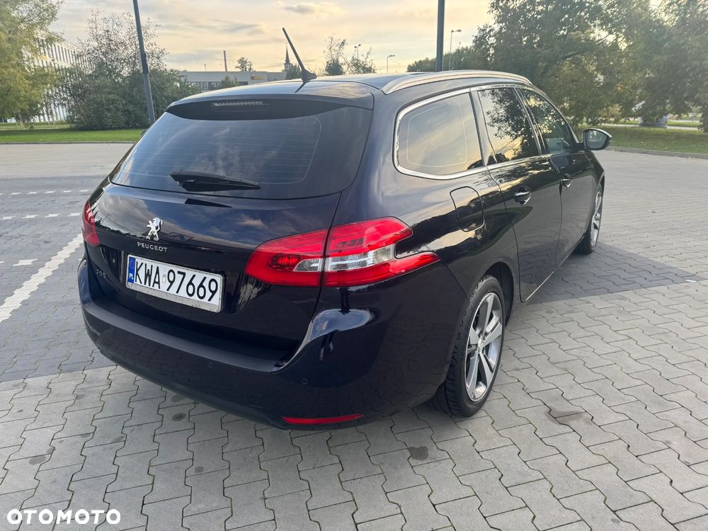 Peugeot 308 1.5 BlueHDi Allure S&S EAT6 - 7
