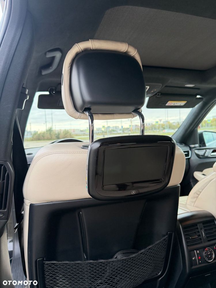 Mercedes-Benz GL 350 BlueTec 4-Matic - 16