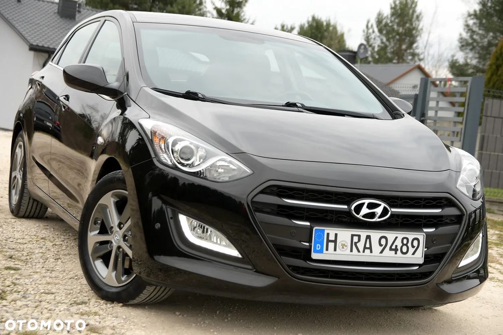 Hyundai i30 1.4 Premium - 11