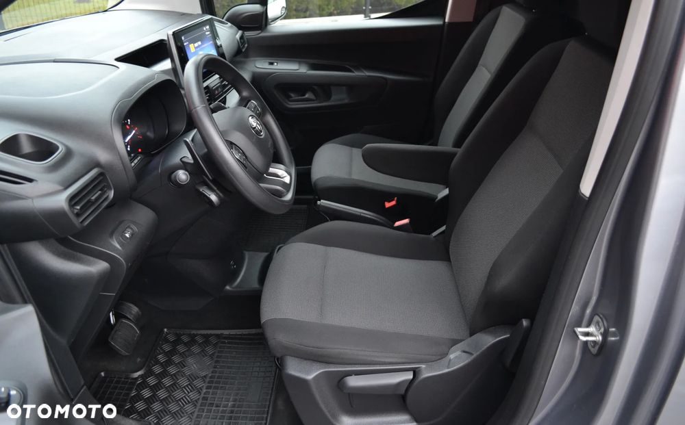 Toyota PROACE CITY - 11