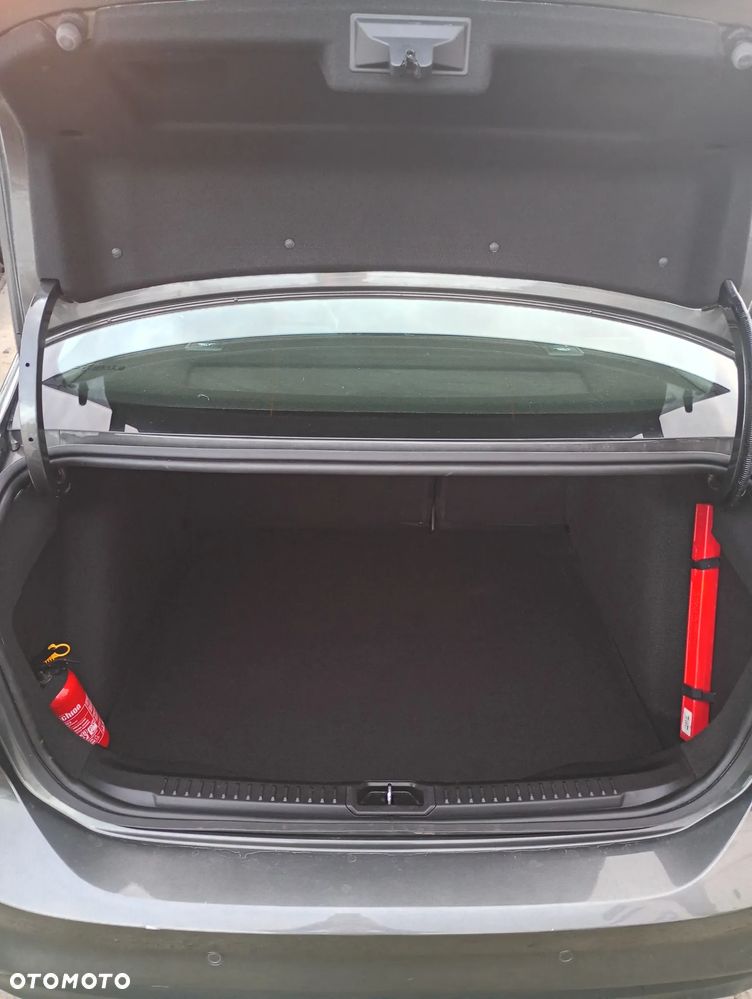 Ford Focus 1.0 EcoBoost Titanium Style - 18