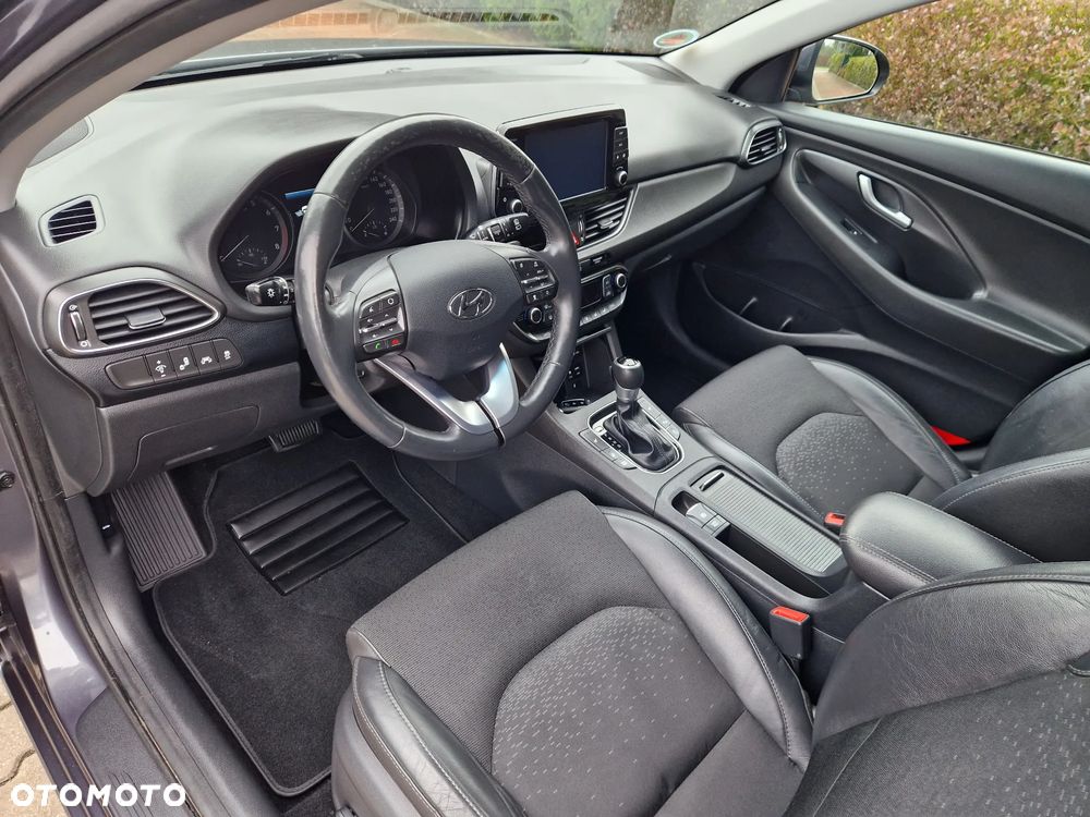 Hyundai i30 - 19