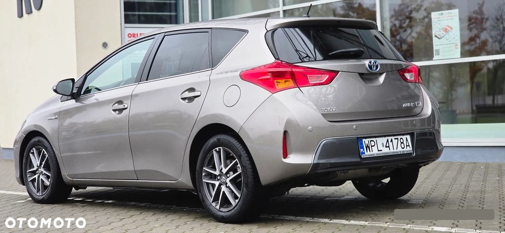 Toyota Auris - 4