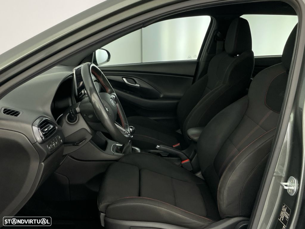 Hyundai i30 SW 1.6 CRDi N-Line - 11