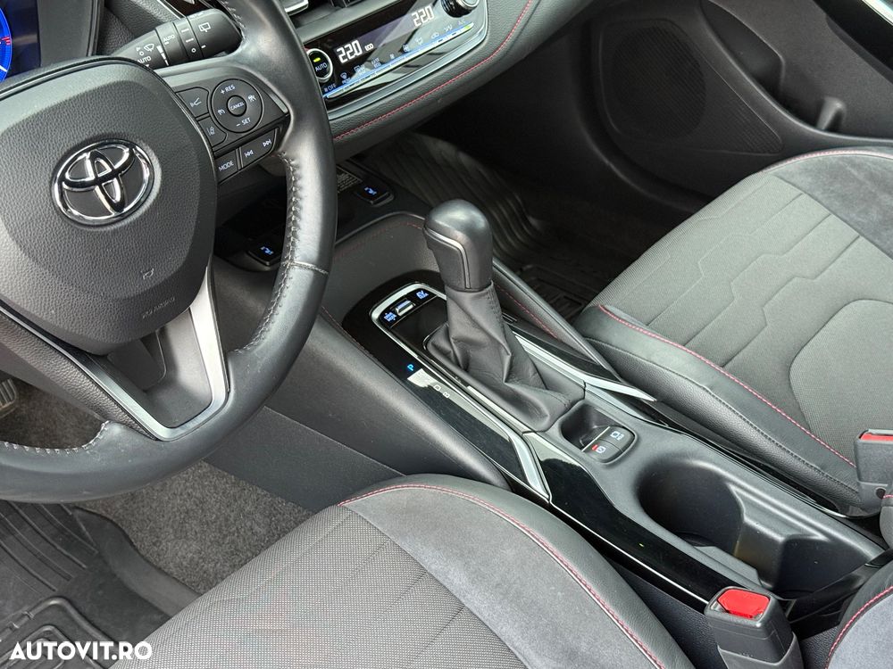 Toyota Corolla 1.8 HSD Dynamic GR Sport - 15