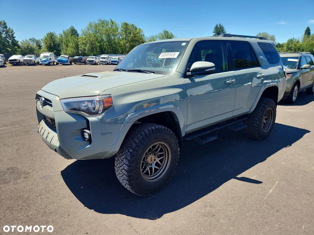 Toyota 4-Runner - 1