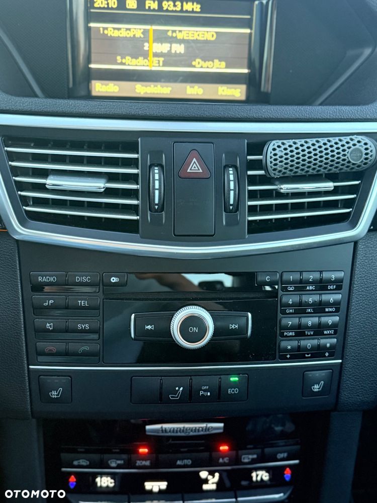 Mercedes-Benz Klasa E 200 CGI BlueEFFICIENCY Avantgarde - 10