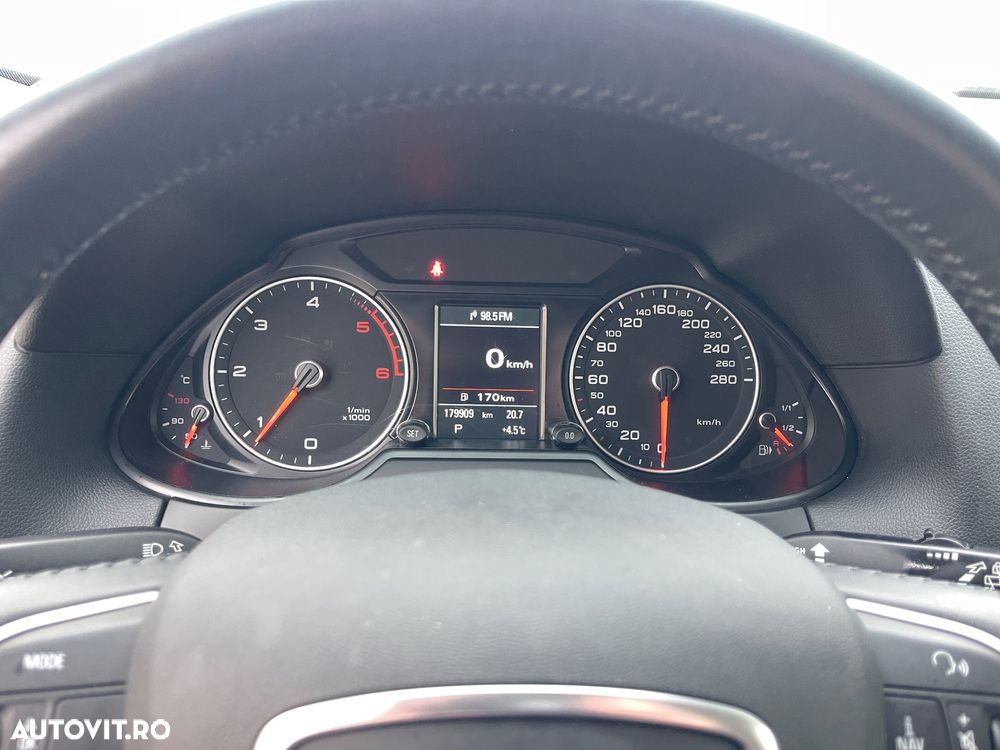 Audi Q5 2.0 TDI Quattro (clean diesel) S tronic - 38