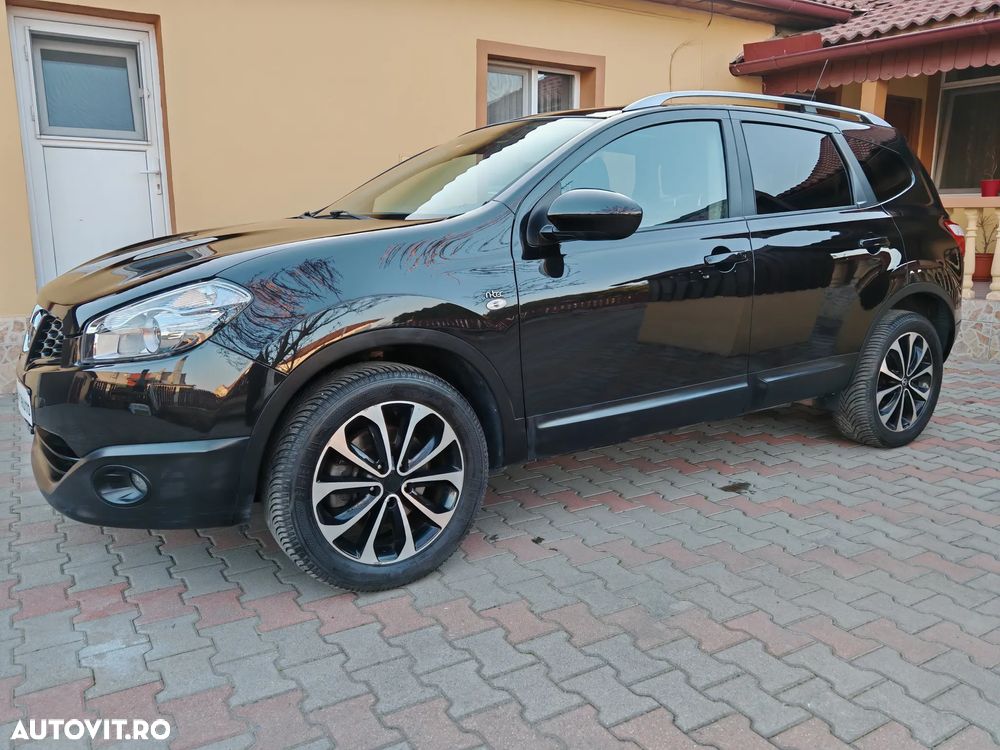 Nissan Qashqai+2 2.0 dCi DPF 4x4 tekna - 2