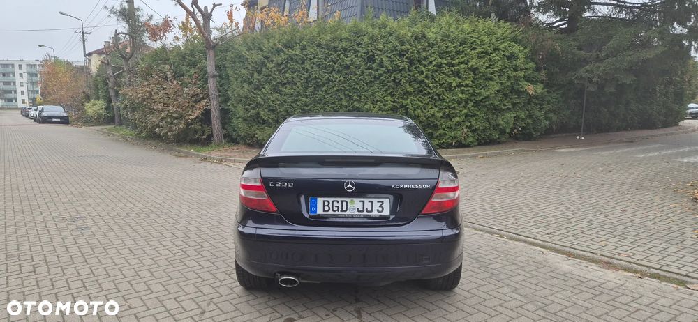 Mercedes-Benz Klasa C 200 Kompressor - 10