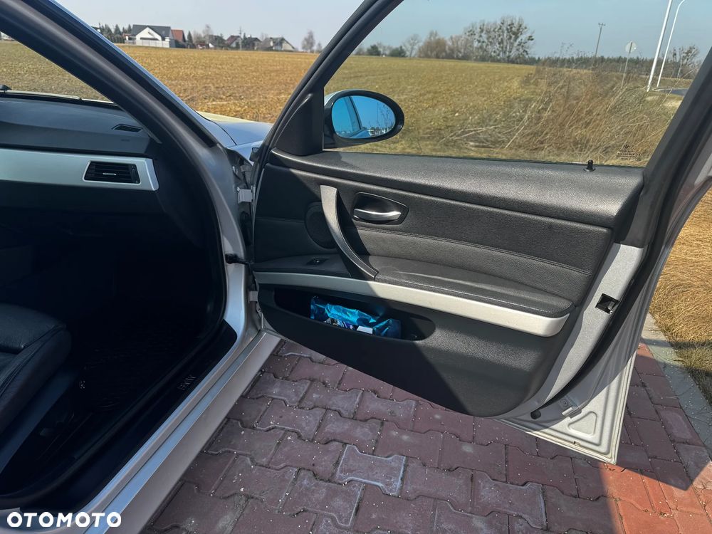 BMW Seria 3 - 13