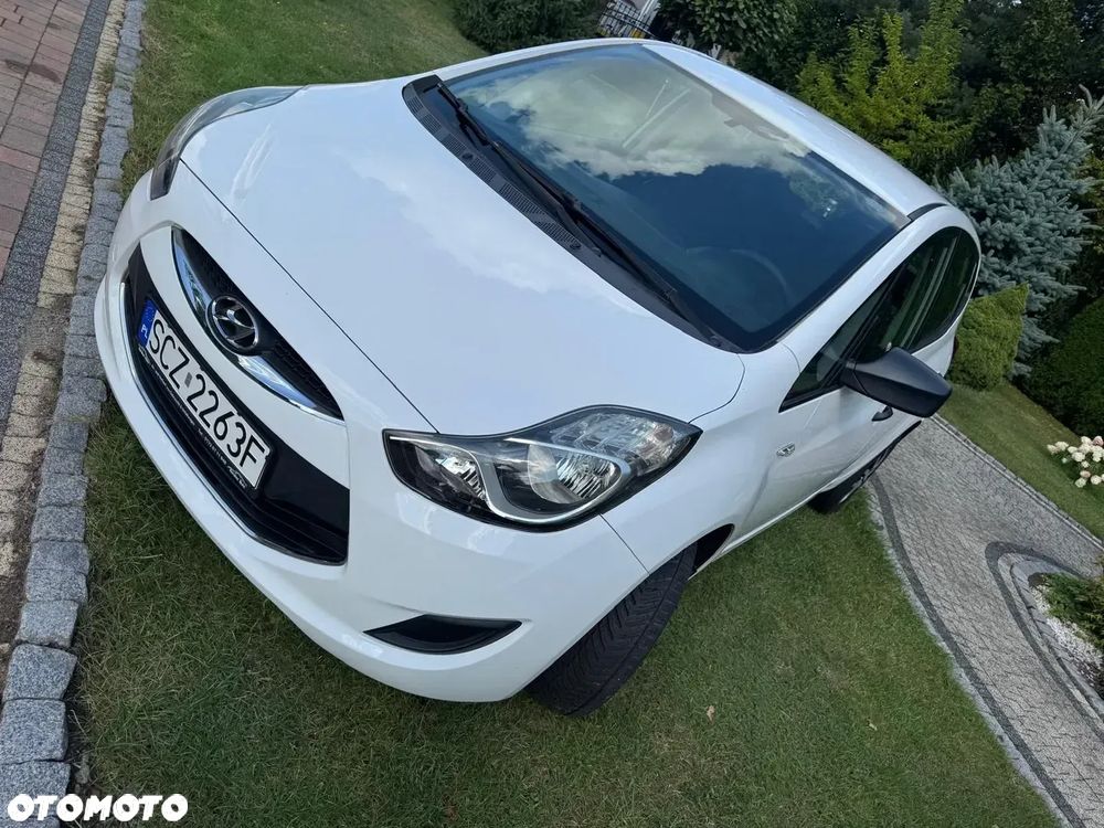 Hyundai ix20 - 22